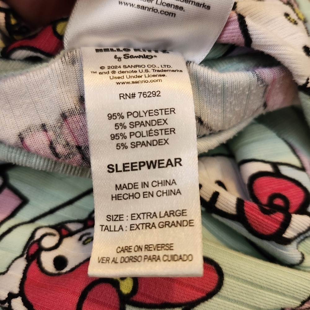 Women's Hello Kitty And Friends By Sanrio Light Green And Pink Pajama Set XL - Picture 8 of 10